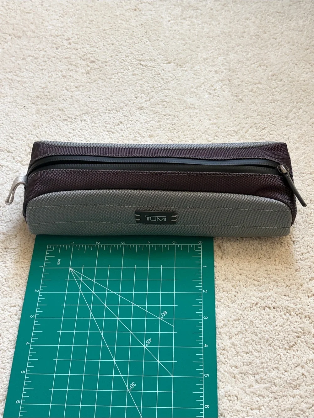Tumi Gray and Black Slim Nylon Men’s Toiletry Pouch